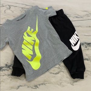 Nike toddler sweatpants and shirt